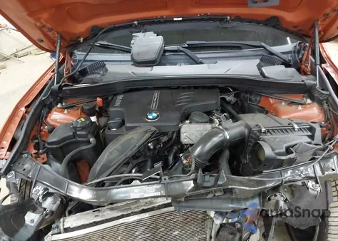 2015 BMW X1 Sdrive28I из США, поврежденный, VIN WBAVM1C59FV317825